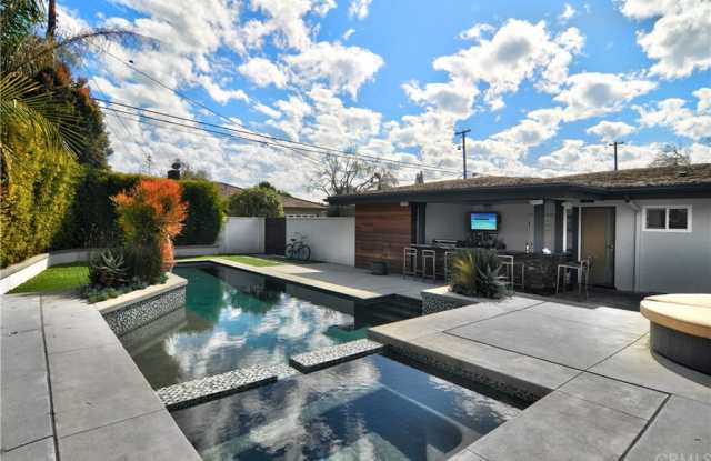 1100 Ramillo Avenue - 1100 Ramillo Avenue, Long Beach, CA 90815