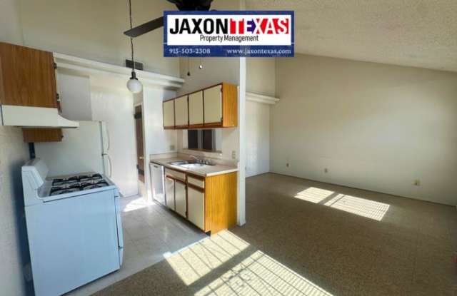 190 West Redd Road - 190 West Redd Road, El Paso, TX 79932