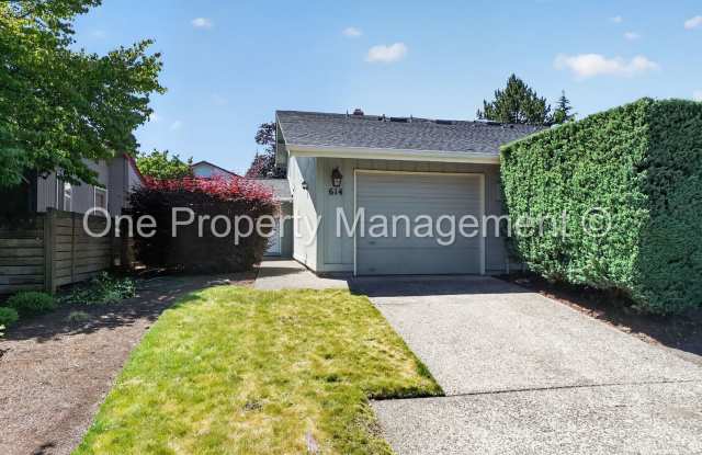 Cascade Park Charmer with Large Yard! photos photos Cascade Park Charmer with Large Yard! photos photos