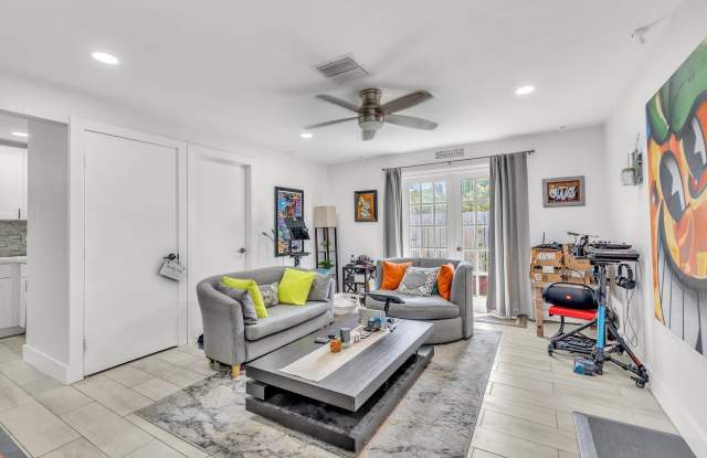 2638 Taylor Street photos photos