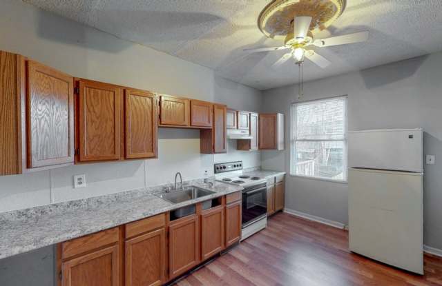2429 Christian St - 2 Bedroom + Den! - 2429 Christian Street, Baltimore, MD 21223