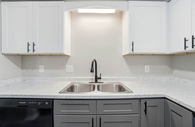 Northcrest Garden Apartments Gallery 3