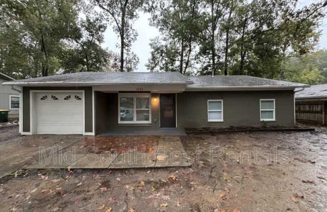 4024 Pine Cone Dr photos photos