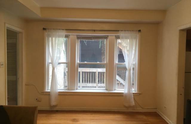 3443 N Broadway St Apt 2N - 3443 North Broadway Street, Chicago, IL 60657