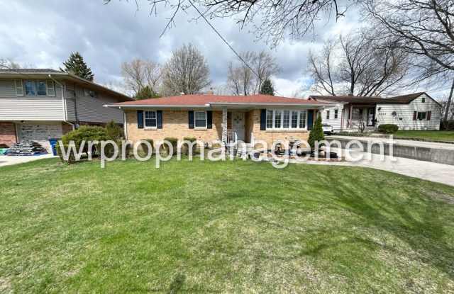 Welcome to 2338 Bodette Ave in Toledo, Ohio photos photos