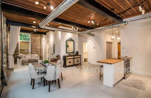 1500 River Mill Dr photos photos
