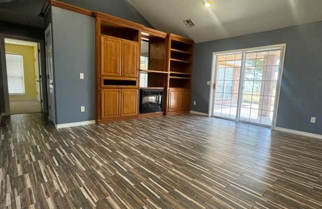 169 Copperfield - AVAILABLE NOW! Gallery 4