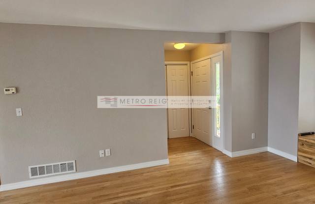 4976 10th Street - 1 Gallery 3