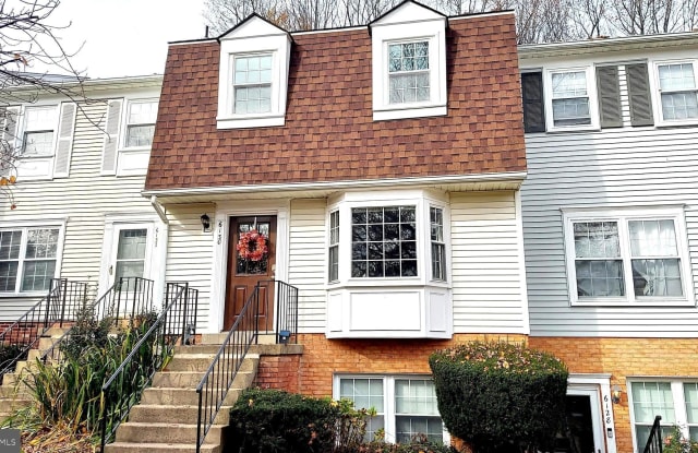 6130 OLD LANDING WAY - 6130 Old Landing Way, Burke Centre, VA 22015