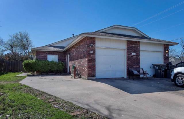 322  Tamara DR - 322 Tamara Drive, Georgetown, TX 78628