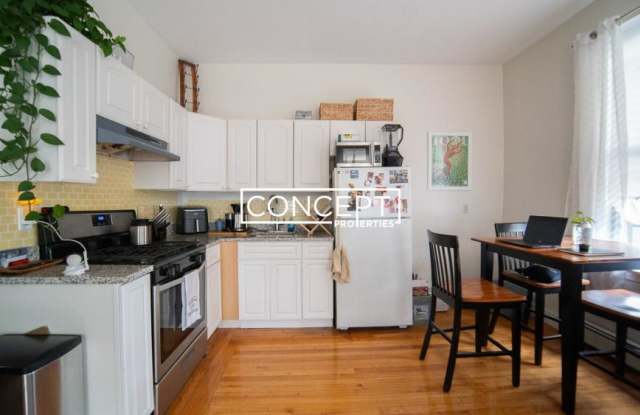 375 Centre St. photos photos