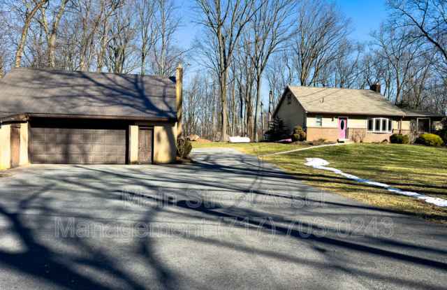 735 Yellow Hill Rd photos photos