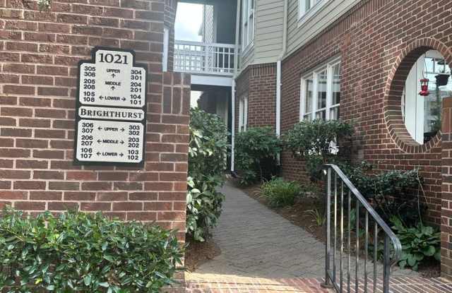 Adorable 2 Bedroom Condo! photos photos