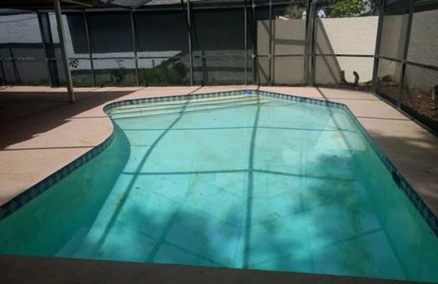 171 S Shadowbay Blvd - 171 Shadowbay Boulevard South, Wekiwa Springs, FL 32779