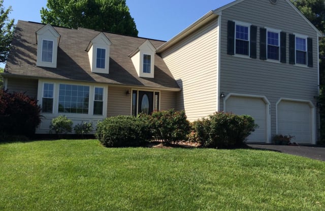 3037 EMERALD CHASE DRIVE - 3037 Emerald Chase Drive, Franklin Farm, VA 20171
