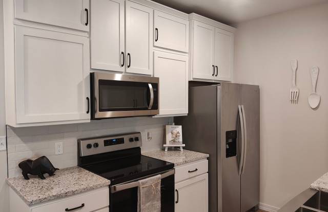 Golf Quarters - GQ 302 photos photos