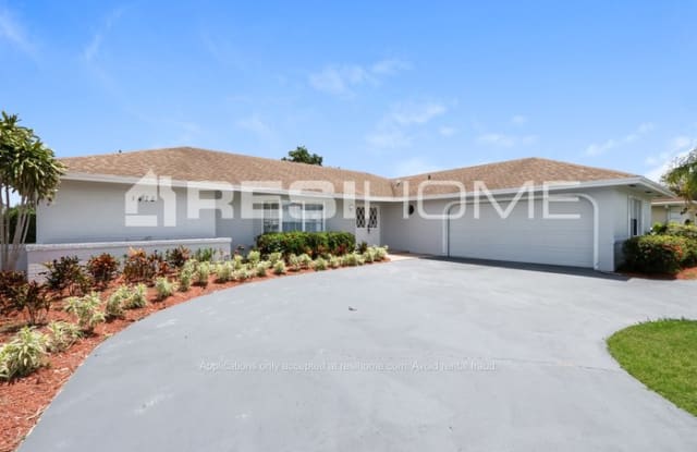 1472 Wyndcliff Drive - 1472 Wyndcliff Drive, Wellington, FL 33414