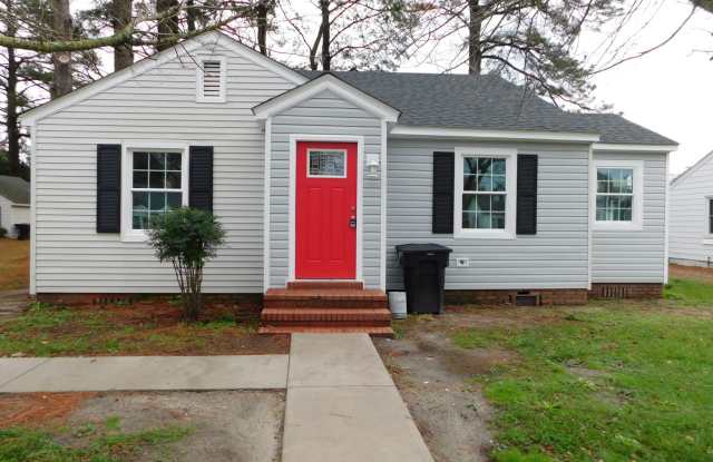 Completely Renovated 3 bed, 2bath home photos photos