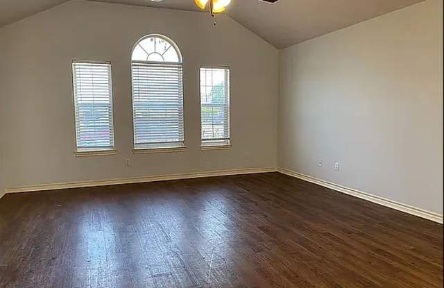 2312 Axis Ct photos photos