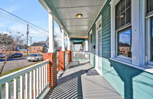 205 S 11th St Gallery 2