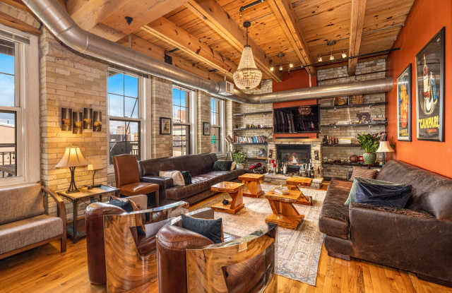 Warehouse Lofts Gallery 4