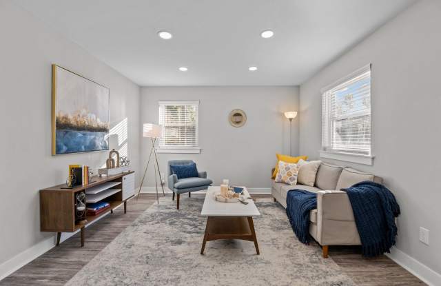 Canal Street Apartments photos photos