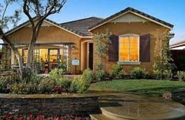 Southwest Home - 10216 Sirretta Peak Place, Bakersfield, CA 93311
