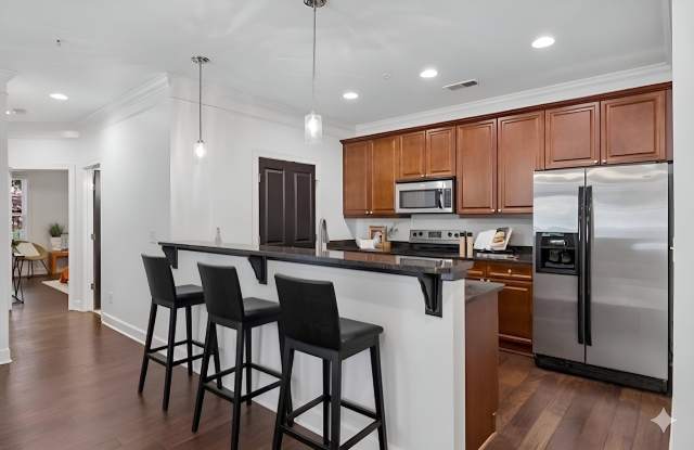 3100 W End Cir Gallery 3