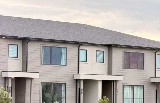 Furnished Modern Townhome in American Fork | Utilities & Wi-Fi Included Gallery 1