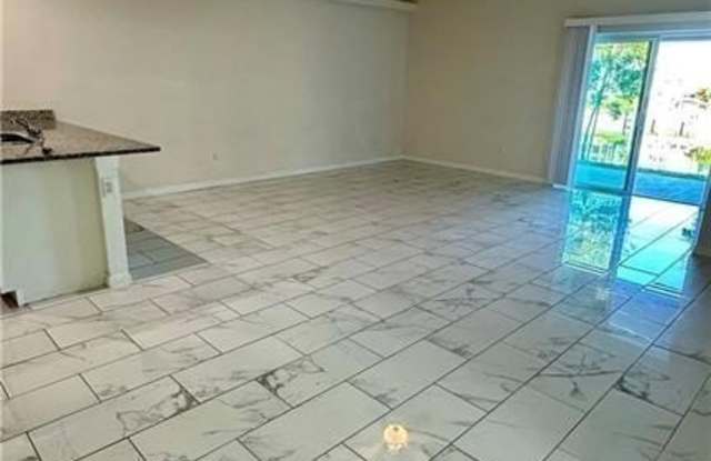 3301 SW 15th Place Gallery 3