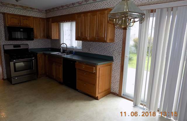 4985 Kebbe Dr Gallery 3
