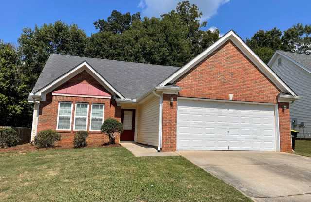 Newnan's Harpers Farm Home Now Available, 3 Bedroom, 2 Bath - 25 Grier Lane, Newnan, GA 30263