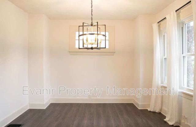 2217 Crane Avenue Gallery 4