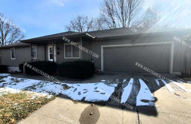 Beautiful Ranch Home in Shawnee-Coming SOON!! Gallery 3