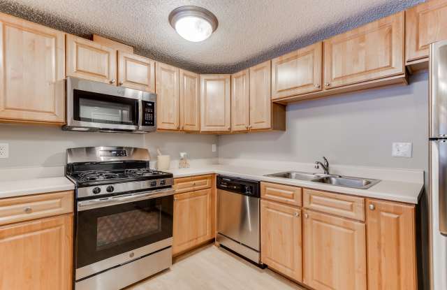 York Plaza Apartments photos photos
