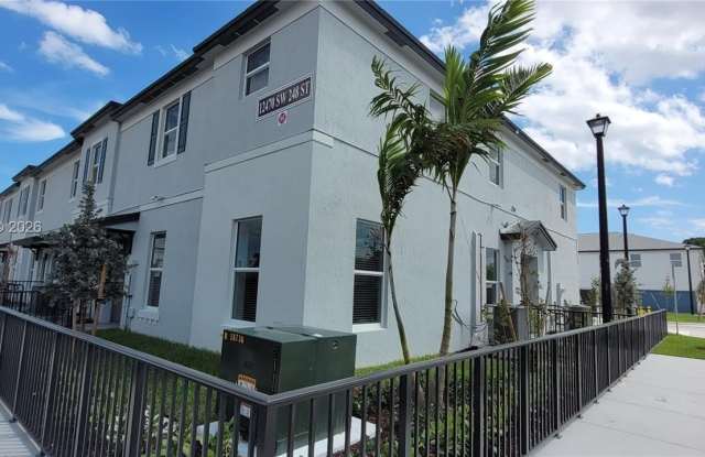 12470 SW 248 ST photos photos
