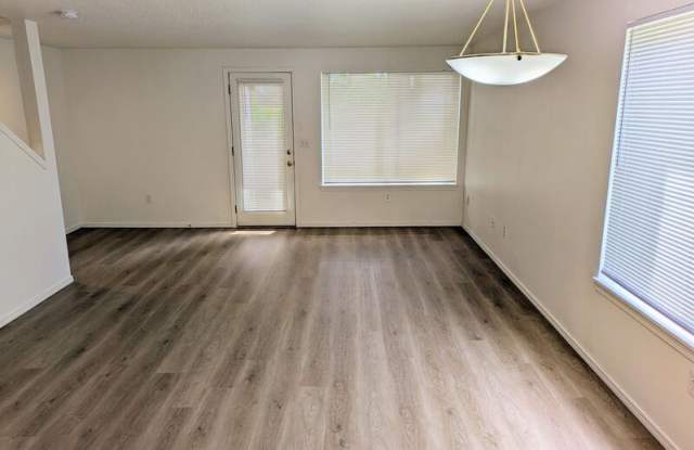 17985 SW 115th Ave photos photos