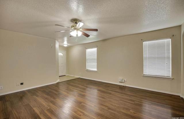 11143 Baffin Oaks Gallery 3