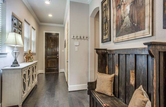 8672 Thorbrush Place Gallery 4