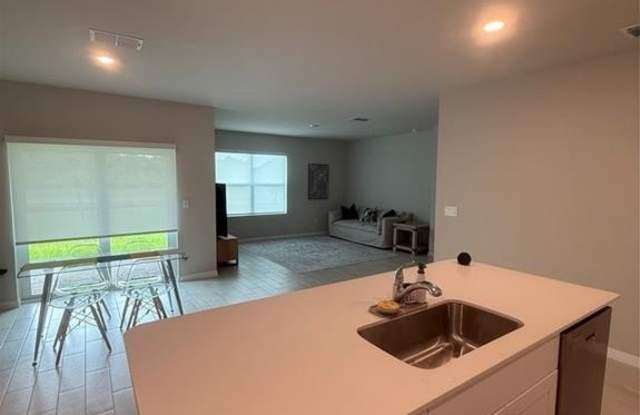 4134 Peaceful River Ln Gallery 3