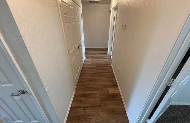 Riverton Two Apartments - Affordable Housing Gallery 4