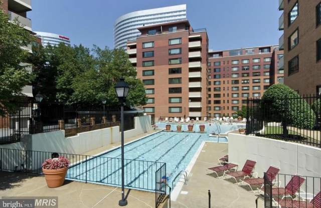 1121 ARLINGTON BOULEVARD photos photos