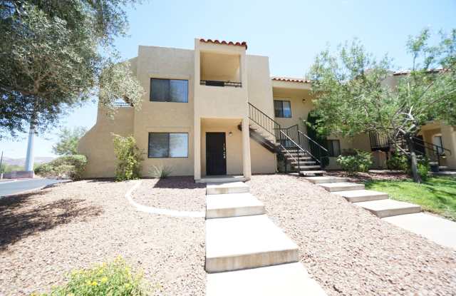 SHOWINGS AVAILABLE NOW Gallery 4