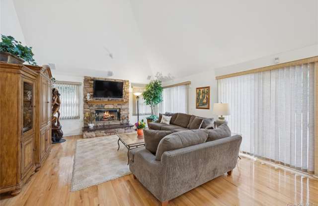 126 Malloy Drive Gallery 4