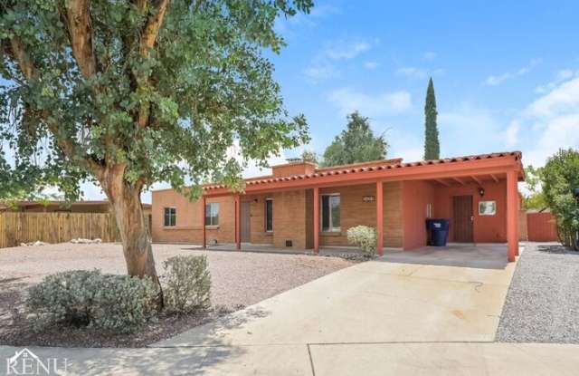 7622 East Toronto Street - 7622 East Toronto Street, Tucson, AZ 85730