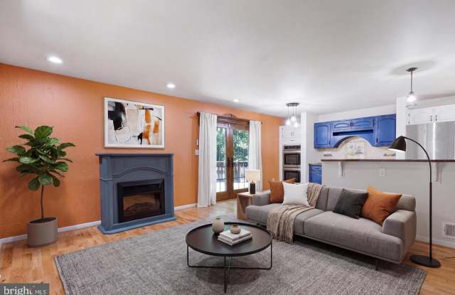 321 MARYLAND Avenue Gallery 2