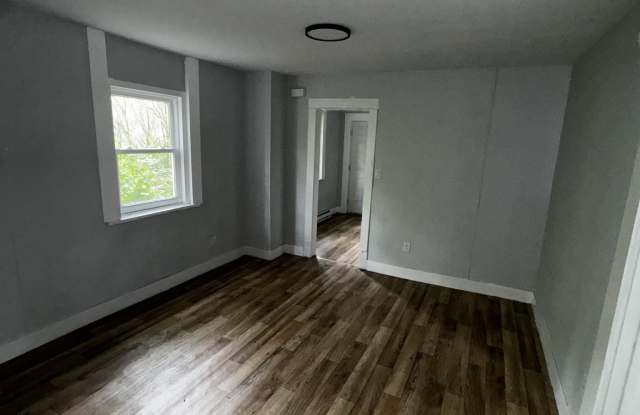 1009 Ellsworth Place Gallery 2