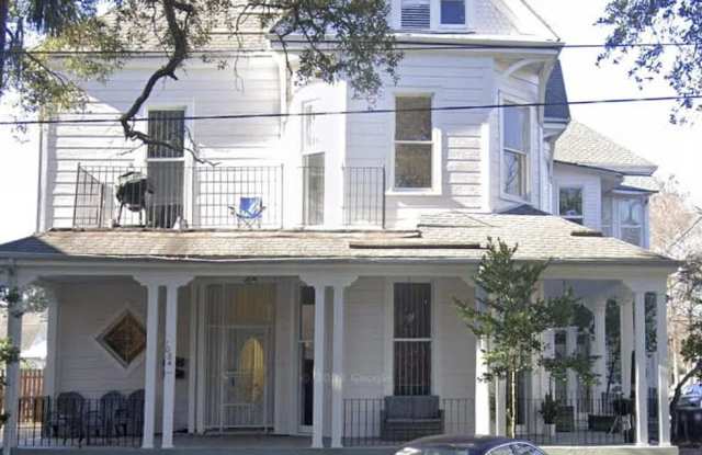 1034 S Carrollton Ave Unit D photos photos