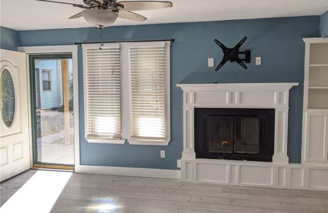 1311 E Ocean View Avenue Gallery 2