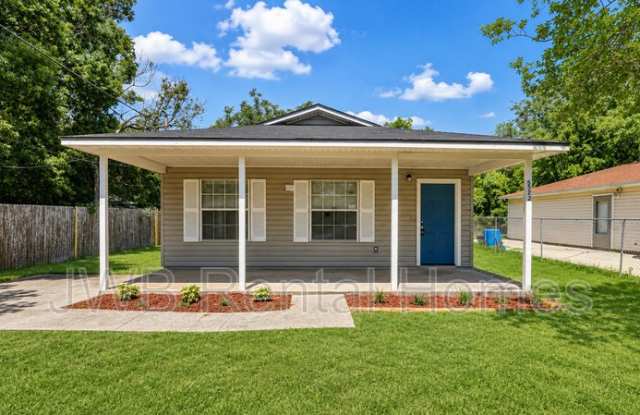 5352 Dodge Rd - 5352 Dodge Road, Jacksonville, FL 32209
